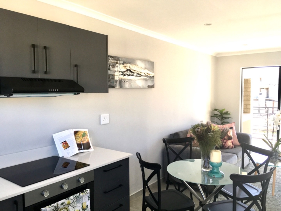 2 Bedroom Property for Sale in Parklands Western Cape